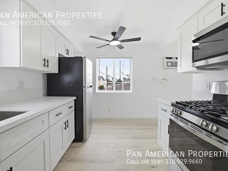 10019 Flora Vista St #2B — Photo 2