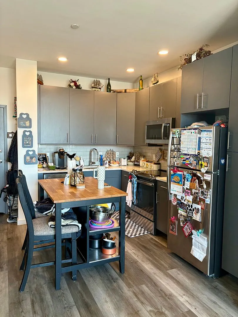 2559 Amber - Residential — Photo 4