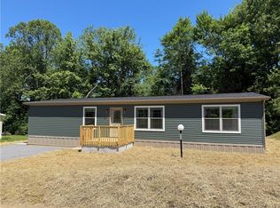 151 Terra Dr, Valencia, PA 16059