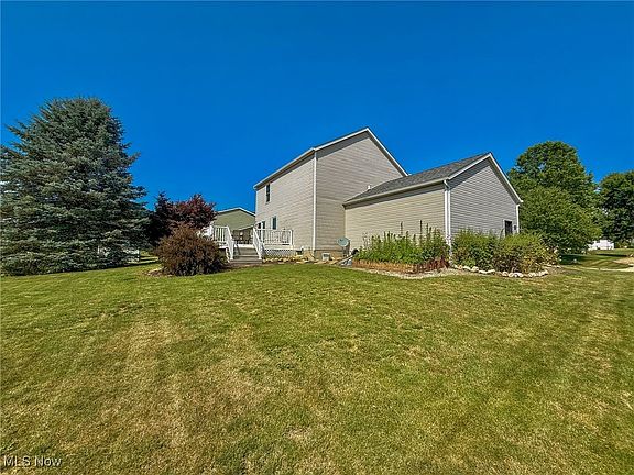 5th image of 474 Plum Creek Dr