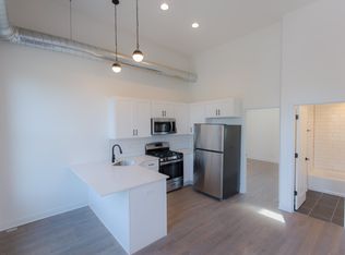 415 W North Ave #204, Chicago, IL 60610