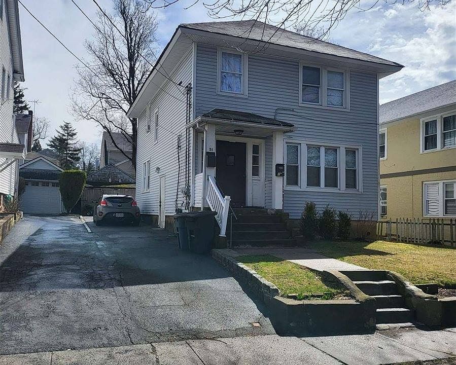 1st image of 54 Highland Ave