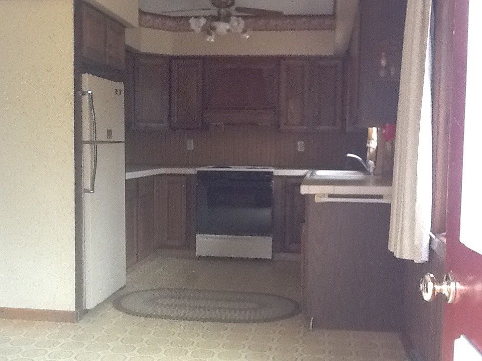 2nd image of 341 E High St #1