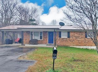 121 Doc Jones Rd, Whitley City, KY 42653