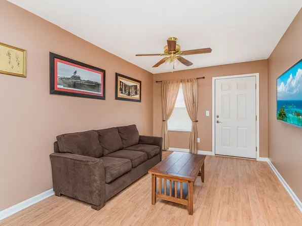 34 Jamie Lane image 3 of 14