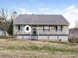 5955 Brittans Dr, Belews Creek, NC 27009