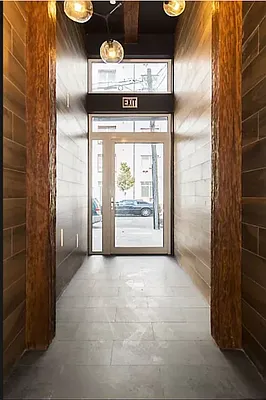 Rented by REAL New York | media 21