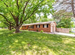 1813 Iris Dr, Columbia, MO 65202