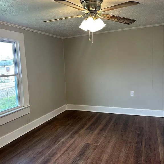 617 Cassville Rd — Photo 11