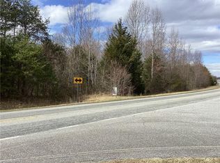 1562 Bethel Church Rd, Yadkinville, NC 27055