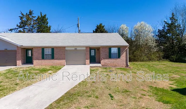 334 Hawthorne Oaks Way — Photo 3
