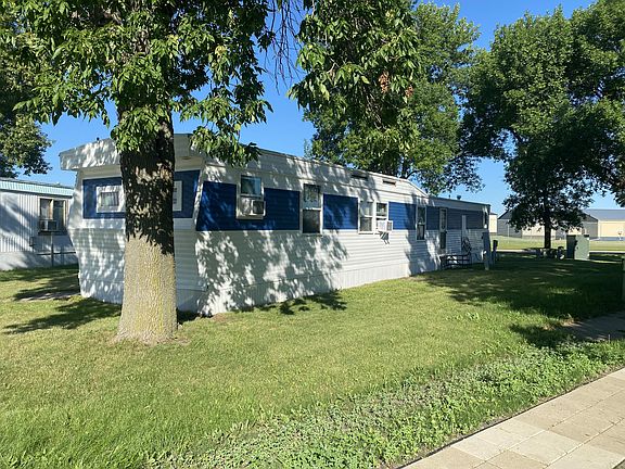 5th image of 408 3rd Ave S Lot 141