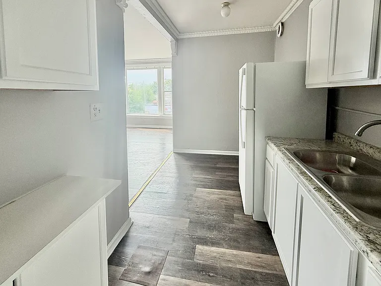 6349 N Western Ave #3K — Photo 8