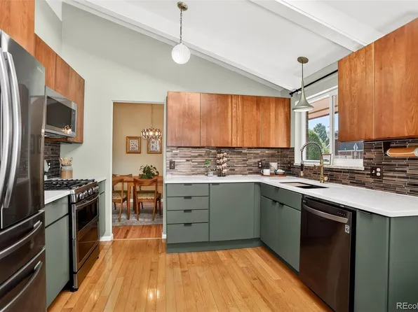 7601 E Oxford Avenue, Denver, CO 80237