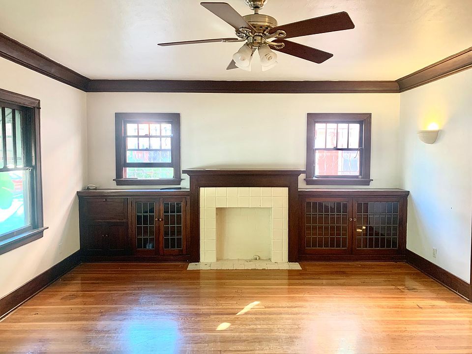 1st image of 1400 N Formosa Ave #1402
