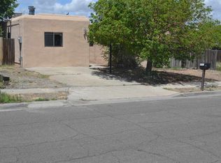 1270 Calle La Mirada, Santa Fe, NM 87507