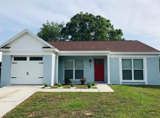 223 Regal Park Dr, Valrico, FL 33594