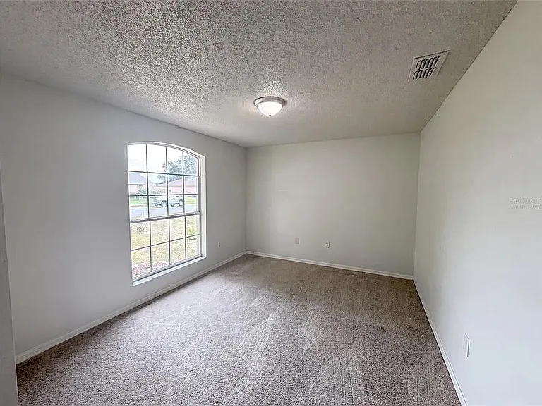 1037 Highland Crest Cir — Photo 11