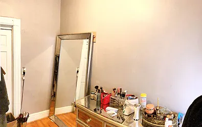 Rented by Rapid Realty Cobble Hill