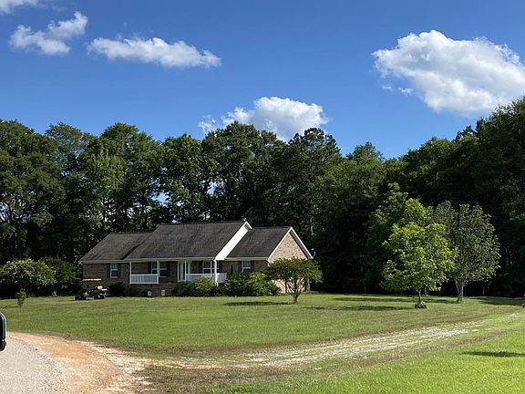 Beautiful 2/100 +/- sqft 3 bedroom and 2 bath home. This home features a modern kitchen, spacious layout, an office, indoor/outdoor fireplace, and hot tub!