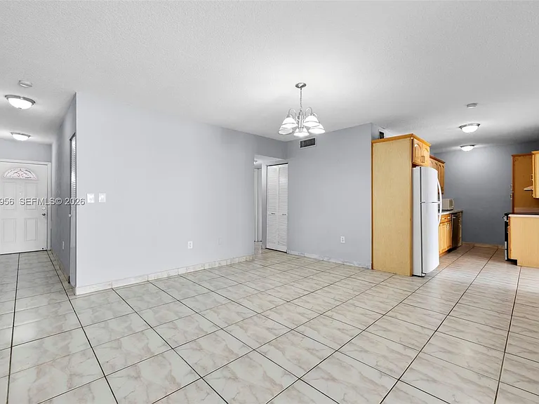 2028 SW 103rd Ct — Photo 6