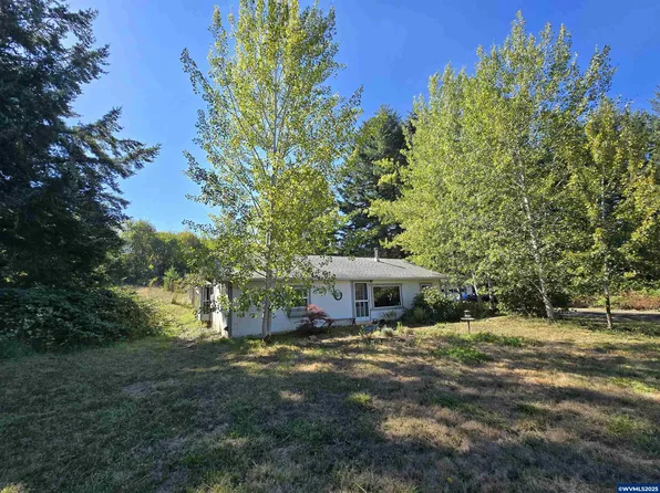 23910 Price Creek Rd, Philomath, OR 97370