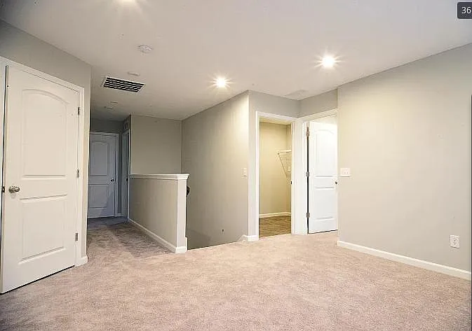 15461 Staffordshire Way — Photo 35