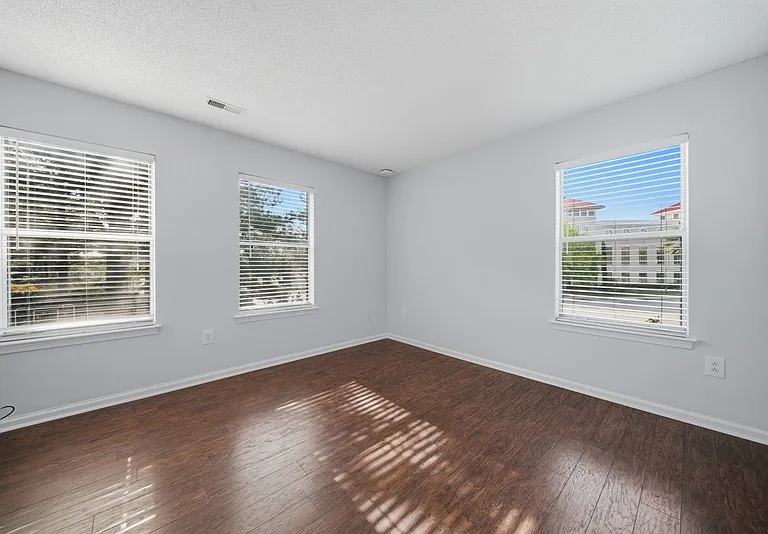 205 Westover Ave #1-203 — Photo 24