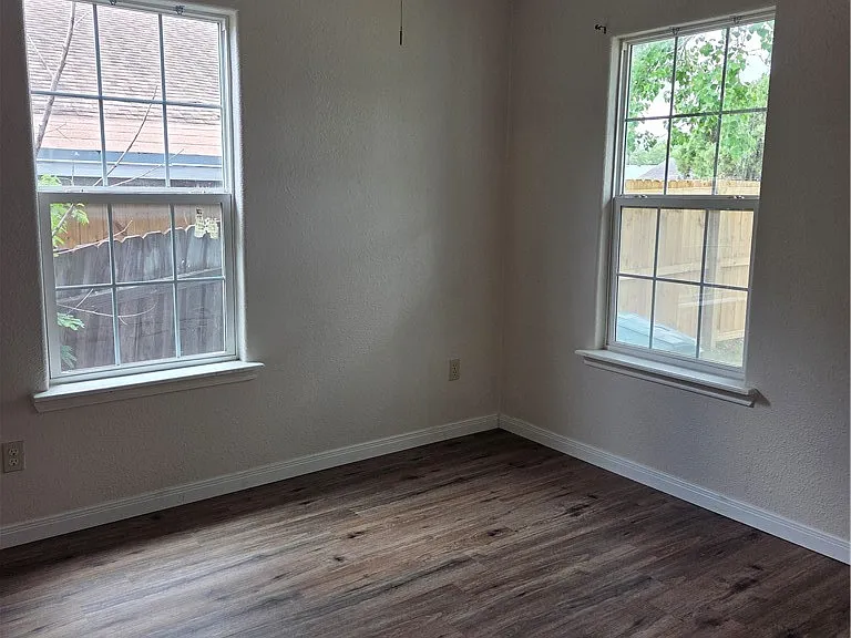 2532 Milo St — Photo 6