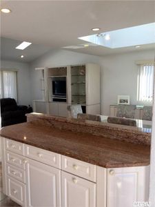 278 Arthur St, Freeport, NY, 11520