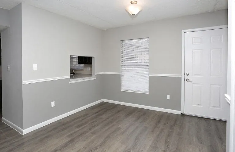 Park Place Apartments — Photo 15