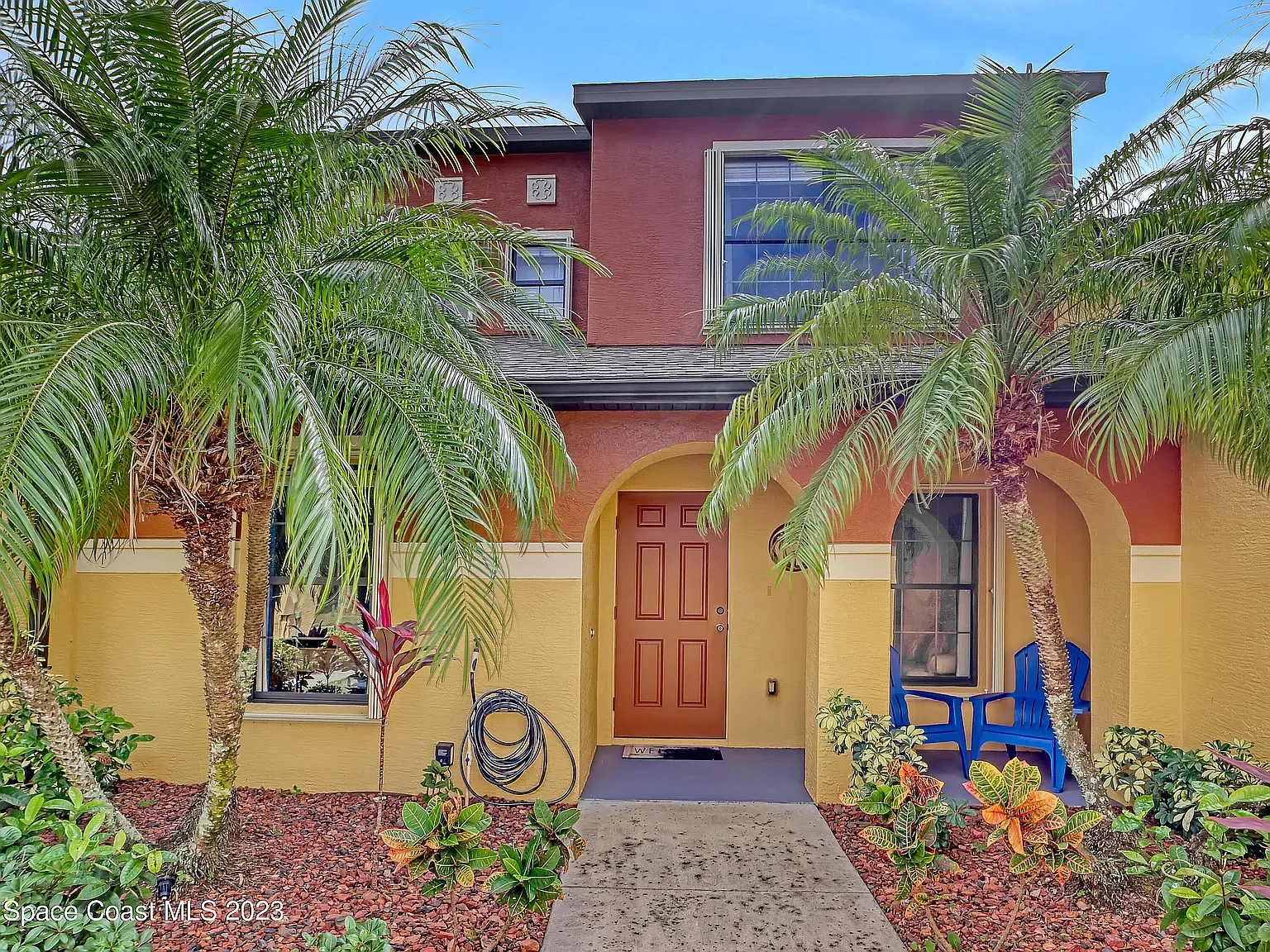 3 bed, 1277 sqft, $775 — Photo 1