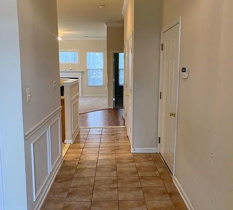 2nd image of 5820 S Marwood Blvd