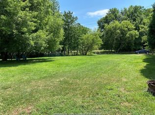 Lambton St, Windsor, ON N9E 3R4