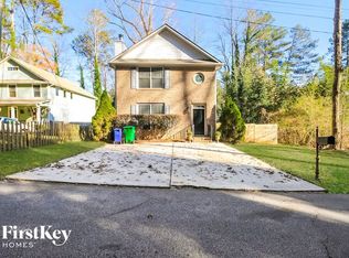 1864 La Mesa Ln, Decatur, GA 30032