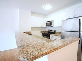 225 8th Ave #7G, New York, NY 10011