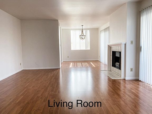 3rd image of 1327 S Westgate Ave #F