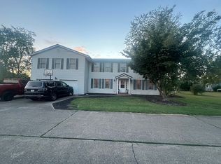 201 Travis St, Letart, WV 25253