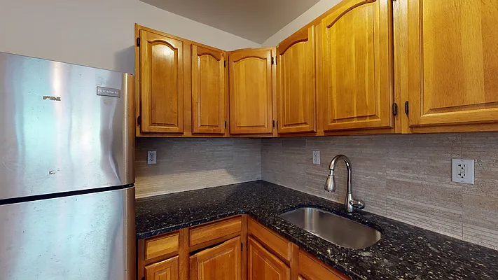 Rented by Evergreen Realty & Investments | media 34