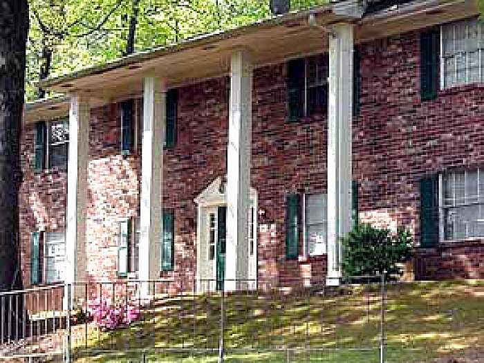 Minimalist Apartments Near Jimmy Carter for Large Space