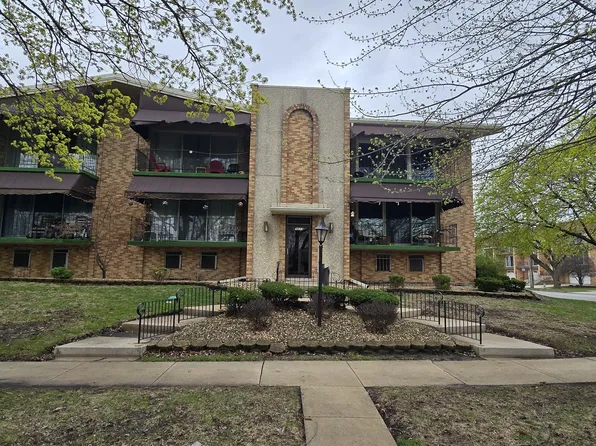 9637 S Keeler Ave APT 1E, Oak Lawn, IL 60453