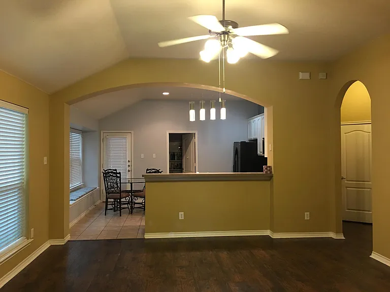 1152 Appalachian Ln — Photo 3