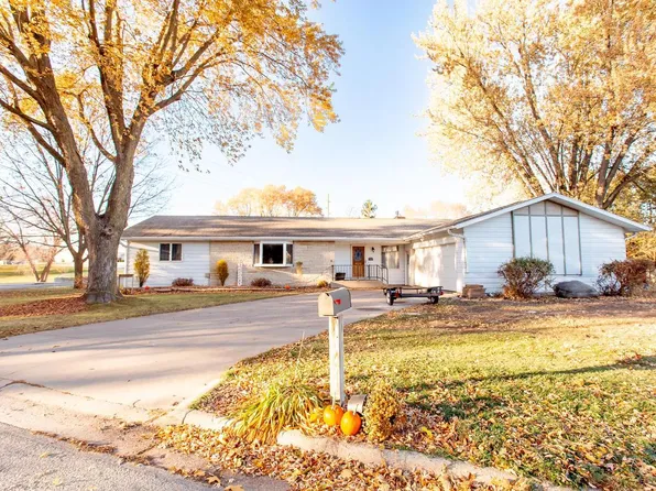 1405 Willow Way, Monroe, WI 53566