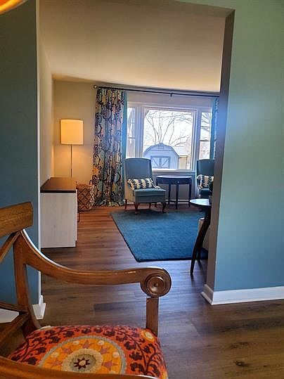2nd image of 814 Fairmeadow Ave