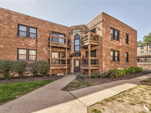 4542 Jarboe St APT 4, Kansas City, MO 64111