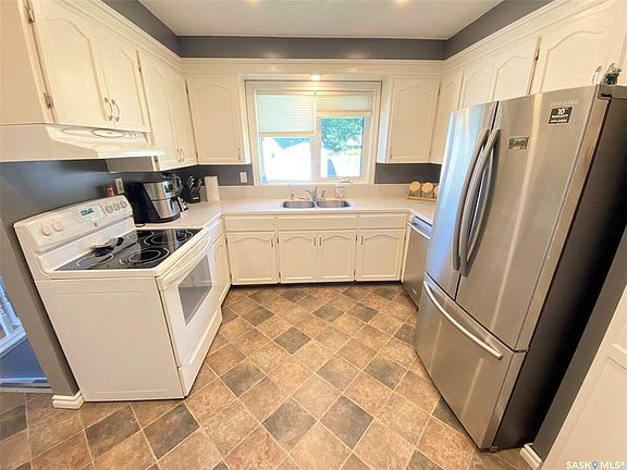 5th image of 118 Birch Dr