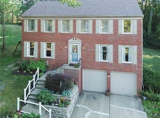 121 Marshall Dr, Pittsburgh, PA 15228