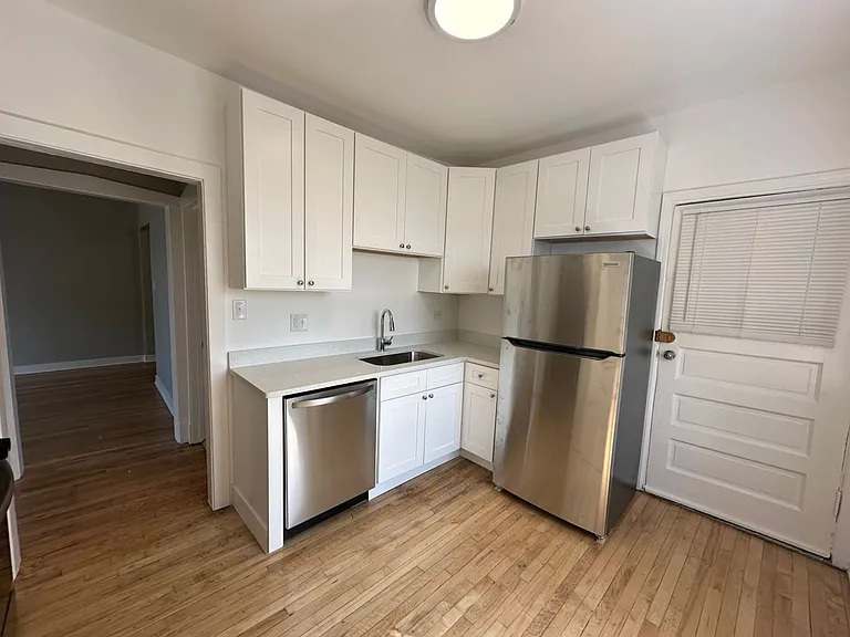 4904-08 N Saint Louis Ave #3N — Photo 5