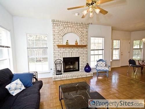 3rd image of 1100 Blackbird Ct
