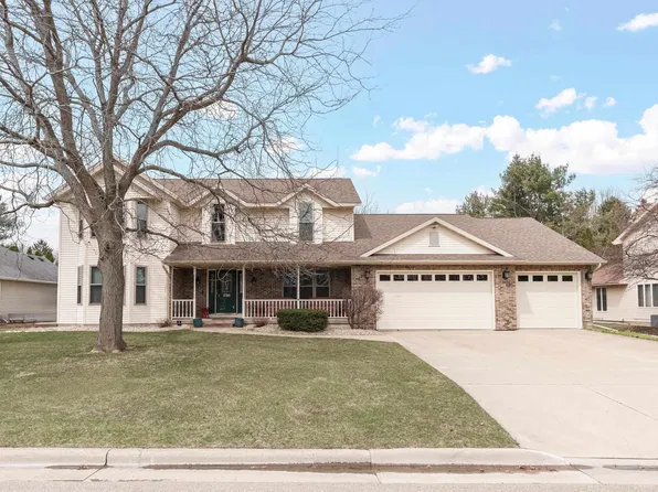 1872 Barrington Dr, Sun Prairie, WI 53590